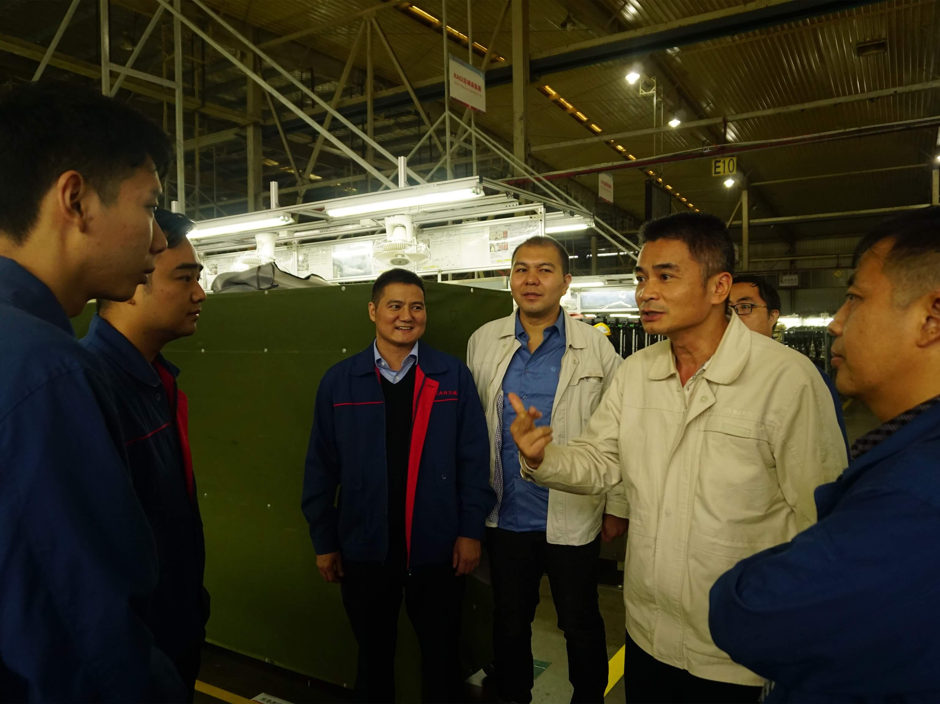 柳汽總經理助理至東李方盛審核指導工作_副本 (1).jpg